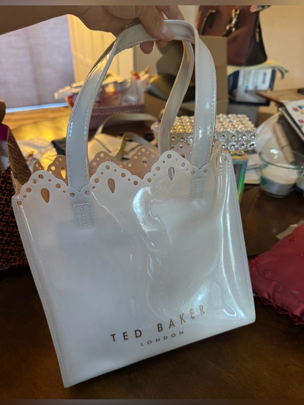 Ted Baker white Patent Tote Bag, Double Handles, Black clutch - Picture 2 of 10